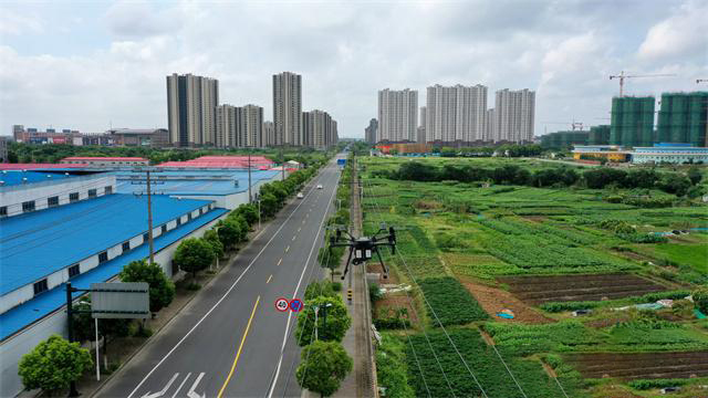 無人機自動巡檢已覆蓋江蘇重要輸電線路(圖2) 無人機自動巡檢已覆蓋江蘇重要輸電線路(圖2)