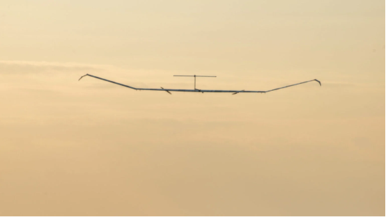 打破續航紀錄 空客太陽能無人機連飛42天(圖2) 打破續航紀錄 空客太陽能無人機連飛42天(圖2)